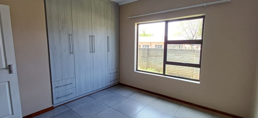 To Let 2 Bedroom Property for Rent in Morelig Free State